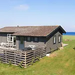 Panoramic Retreat In Borgnaes *